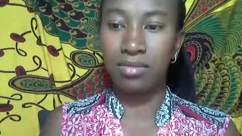 Snapshot of minouch211907 chatting on 1, 10, 2025 minouch211907 online show from 1, 10, 2025