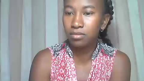 Snapshot of minouch211907 chatting on 10, 11, 2025 minouch211907 online show from 10, 11, 2025