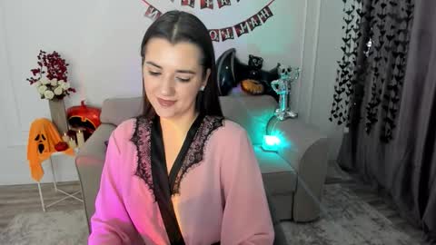 Snapshot of mintydaze chatting on 14, 10, 2025 Jessi online show from 14, 10, 2025