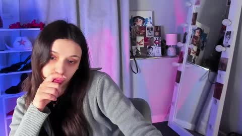 Snapshot of mipsymipson chatting on 8, 2, 2026 NEXT STREAM NOVEMBER 27282930 online show from 8, 2, 2026