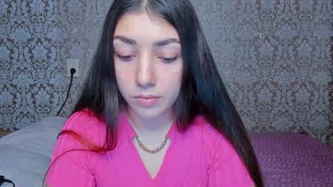 Snapshot of mira_bloempje chatting on 30, 11, 2025 Mira online show from 30, 11, 2025