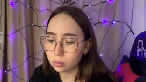 mira_light_ online show from 27, 10, 2025