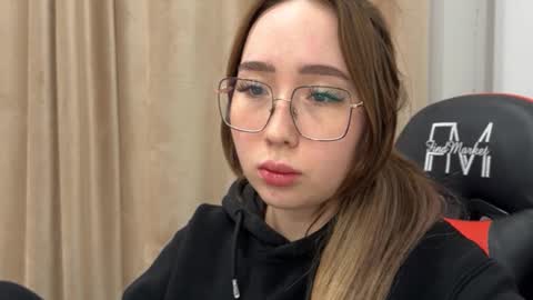 mira_light_ online show from 11, 11, 2025