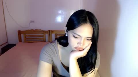 Snapshot of mira_luna222 chatting on 3, 12, 2024 Mira Bella online show from 3, 12, 2024