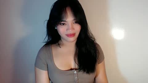 Snapshot of mira_luna222 chatting on 6, 1, 2025 Mira Bella online show from 6, 1, 2025