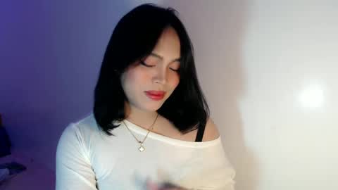 Snapshot of mira_luna222 chatting on 6, 2, 2025 Mira Bella online show from 6, 2, 2025