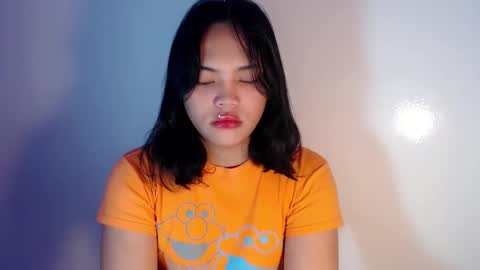 Snapshot of mira_luna222 chatting on 7, 2, 2025 Mira Bella online show from 7, 2, 2025