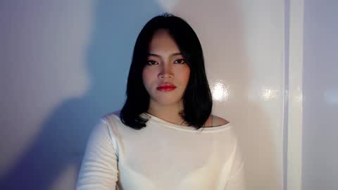 Snapshot of mira_luna222 chatting on 7, 2, 2025 Mira Bella online show from 7, 2, 2025