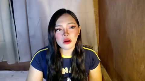 Snapshot of mira_luna222 chatting on 26, 3, 2026 Mira Bella online show from 26, 3, 2026