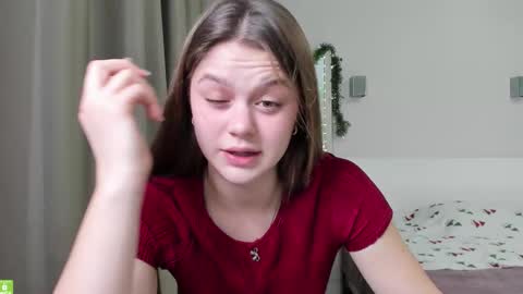 Snapshot of miraa_m chatting on 16, 12, 2025 Mira online show from 16, 12, 2025