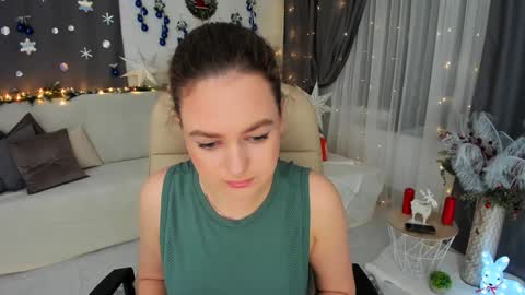 Emma online show from 25, 12, 2024