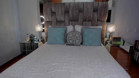 Snapshot of mirandacollins_ chatting on 25, 2, 2026 Miranda online show from 25, 2, 2026