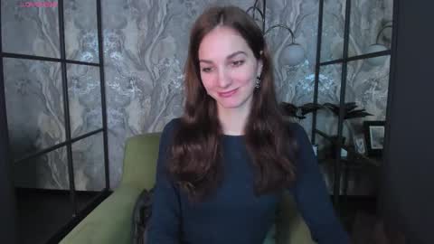 Snapshot of mirandaglow chatting on 4, 3, 2025 Miranda online show from 4, 3, 2025