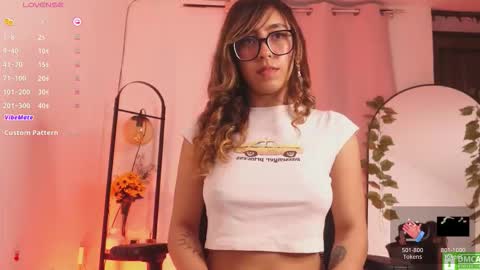 MIRANDA HERNANDEZ online show from 25, 2, 2026