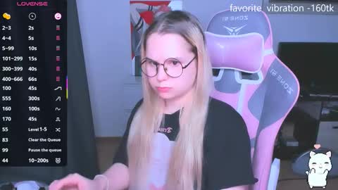 Snapshot of miray_kuriyama chatting on 3, 11, 2025 Kira online show from 3, 11, 2025