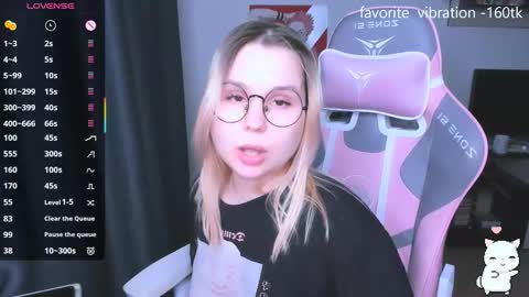 Snapshot of miray_kuriyama chatting on 23, 11, 2025 Kira online show from 23, 11, 2025