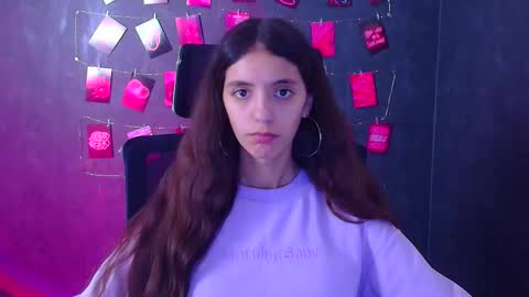 Snapshot of miri_miss chatting on 27, 10, 2025 Miri online show from 27, 10, 2025