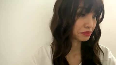 Miriam Schl online show from 23, 10, 2025