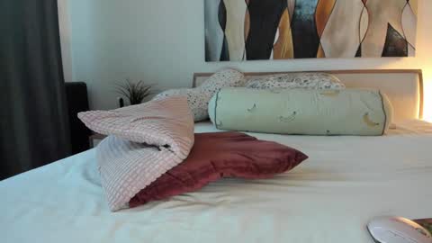 Eva online show from 12, 1, 2026