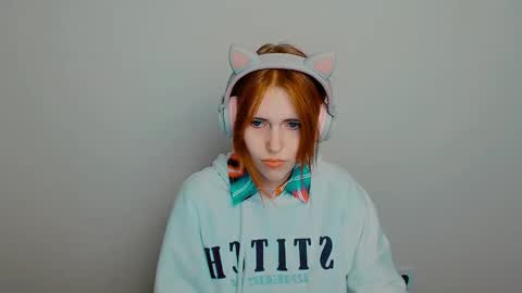 misaki_chan_ online show from 4, 10, 2025