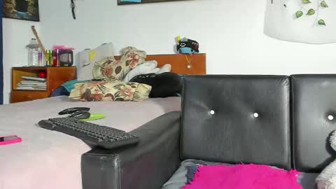 Mishell Bons online show from 14, 3, 2026