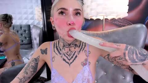miss___angel online show from 25, 2, 2025