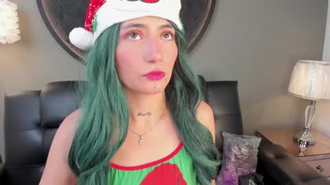 Snapshot of miss___charlotte chatting on 24, 12, 2024 Charlotte online show from 24, 12, 2024