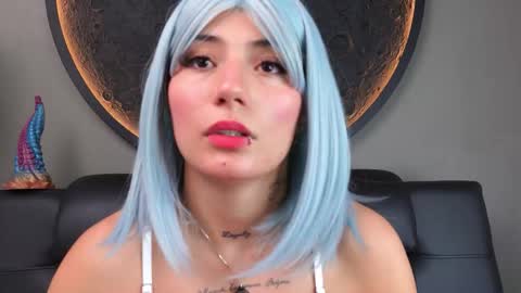 Snapshot of miss___charlotte chatting on 6, 2, 2026 Charlotte online show from 6, 2, 2026