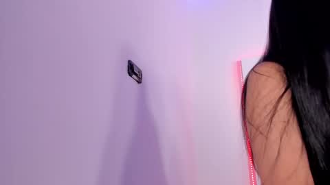 miss__pretty_ online show from 15, 3, 2026