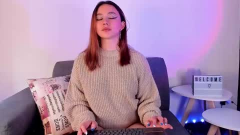 Alexa Sarmiento online show from 3, 3, 2025