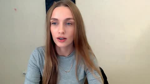 Angelina online show from 10, 10, 2025