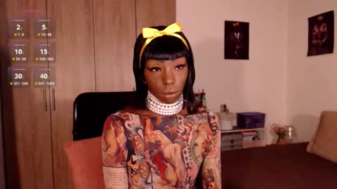 Aria Diaz online show from 19, 11, 2025