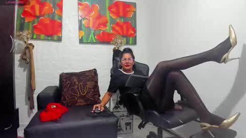 Snapshot of miss_clarepocahose chatting on 6, 3, 2026 Clare PocaHose online show from 6, 3, 2026