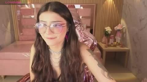 miss_devil_s online show from 19, 3, 2026