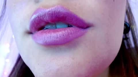 Miss Evoleth online show from 14, 2, 2025