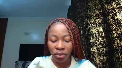 Miss Kiarrafit online show from 18, 2, 2025