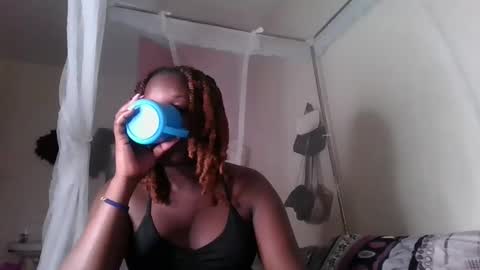 Snapshot of miss_kookie chatting on 5, 3, 2025 miss_kookie online show from 5, 3, 2025