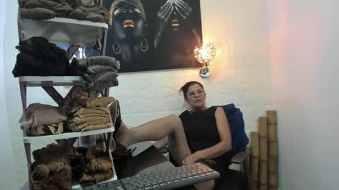 lucero online show from 20, 2, 2025