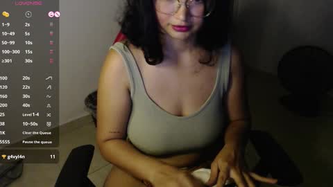 ly independent model online show from 26, 9, 2025