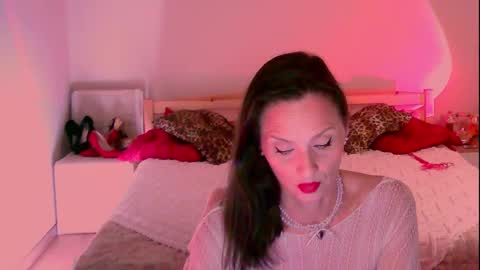 Nicol online show from 27, 2, 2025