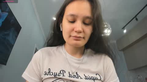 Miss shine  online show from 31, 1, 2025