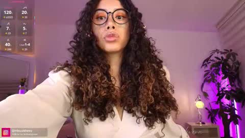 Amy Olivera online show from 31, 10, 2025