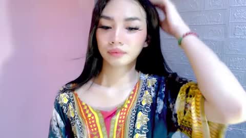 Snapshot of miss_sweety_17 chatting on 11, 1, 2025 Jean Marie online show from 11, 1, 2025
