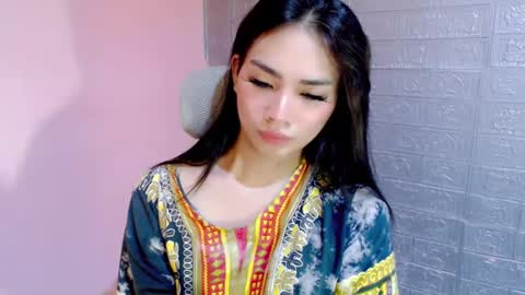 Snapshot of miss_sweety_17 chatting on 12, 1, 2025 Jean Marie online show from 12, 1, 2025