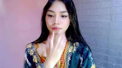 Snapshot of miss_sweety_17 chatting on 15, 1, 2025 Jean Marie online show from 15, 1, 2025
