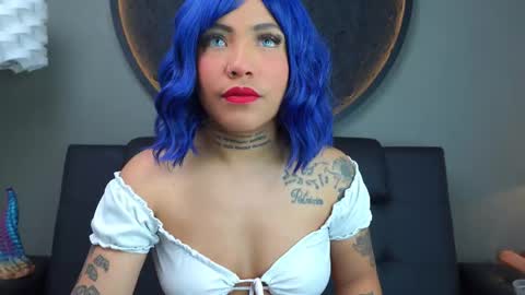 Vaiolette online show from 10, 9, 2025