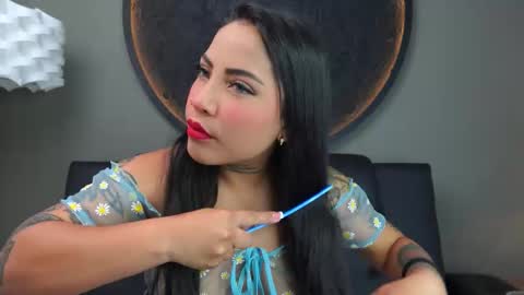 Vaiolette online show from 25, 9, 2025