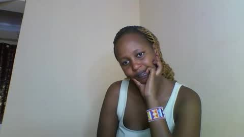 Snapshot of miss_vall chatting on 17, 3, 2026 miss_vall online show from 17, 3, 2026