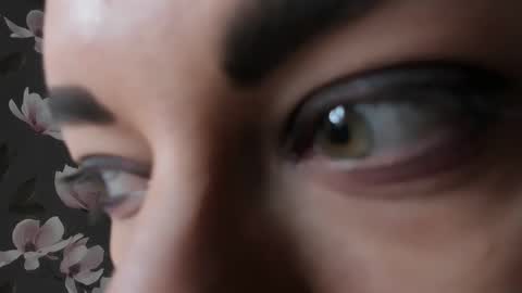 Eva online show from 11, 10, 2025