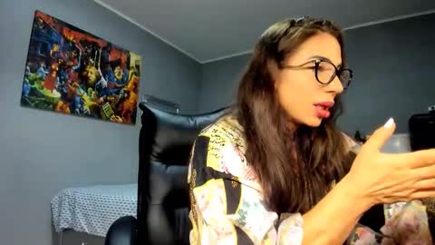 Alesyamuscledoll online show from 9, 11, 2025